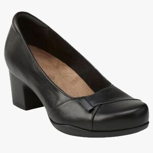 Like New Clarks Rosalyn Belle Chocolate Brown Leather Pumps - Size 7.5W